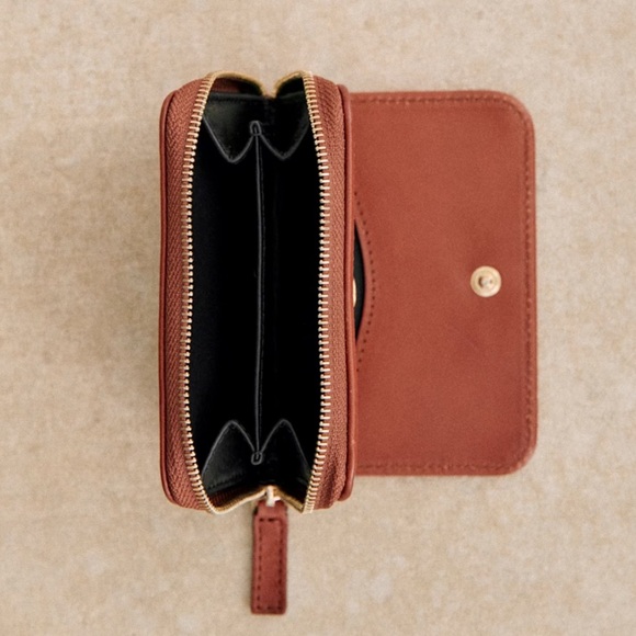 Sézane Hugo Card Holder Wallet - Picture 2 of 4